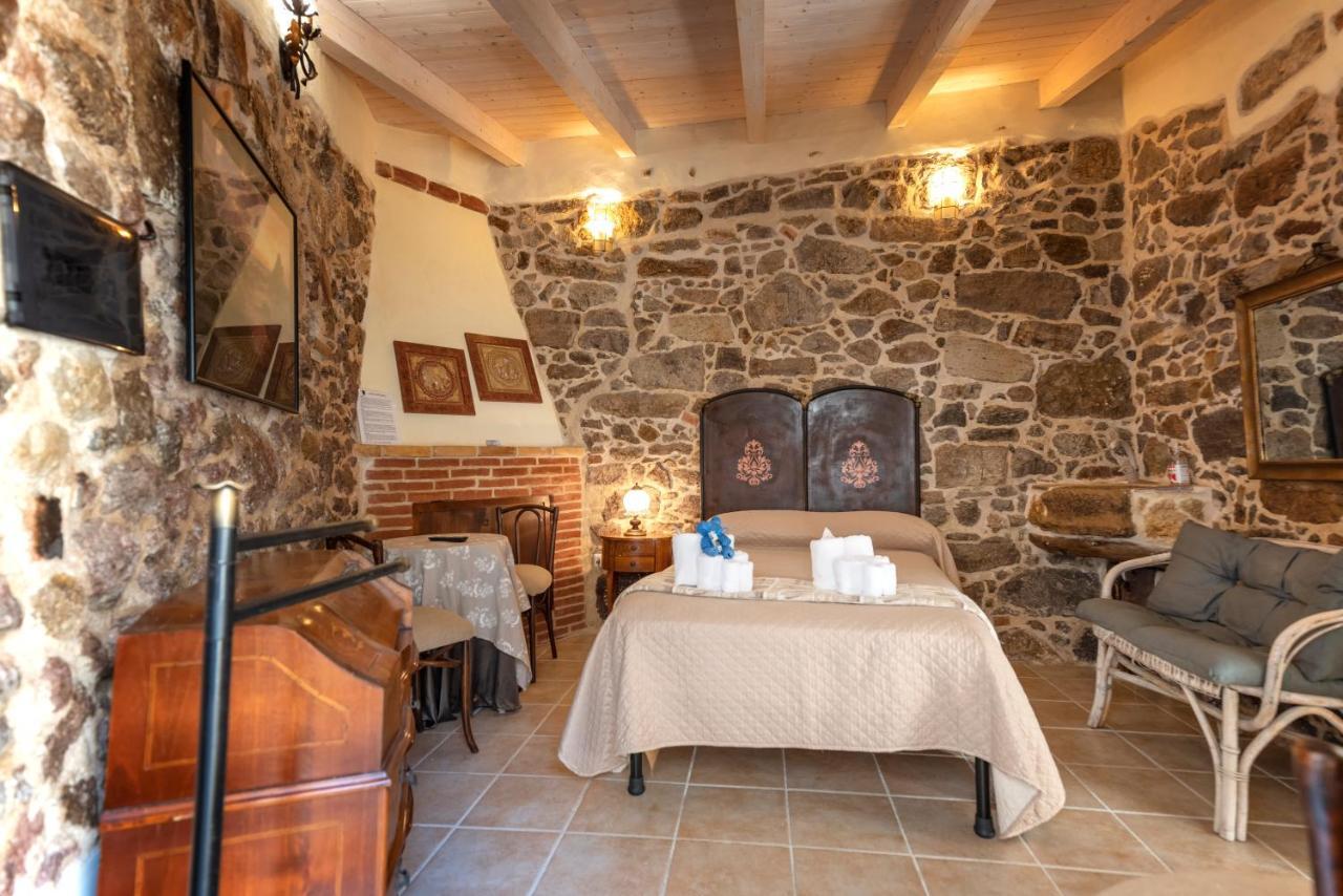 Domo Sa Barra Bed & Breakfast Sant'Antioco Exterior photo