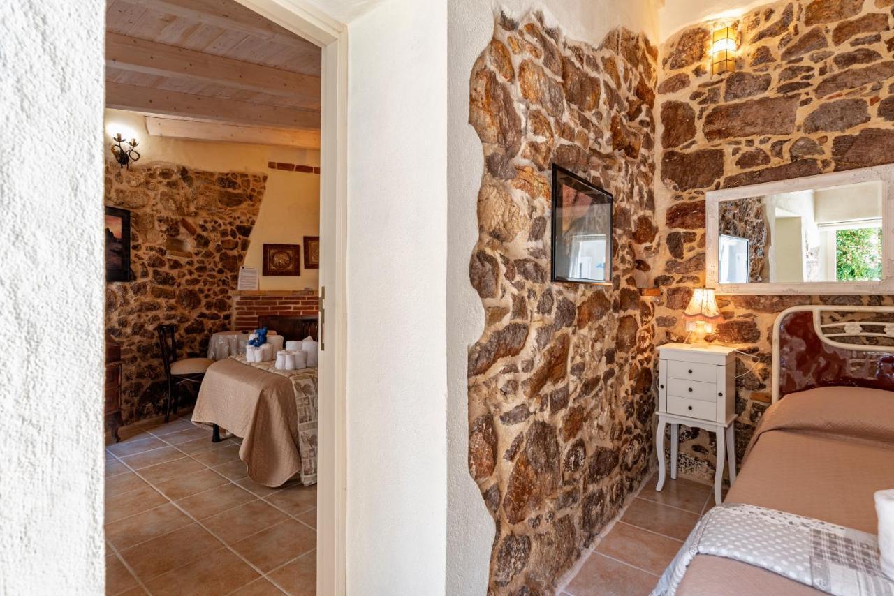 Domo Sa Barra Bed & Breakfast Sant'Antioco Exterior photo