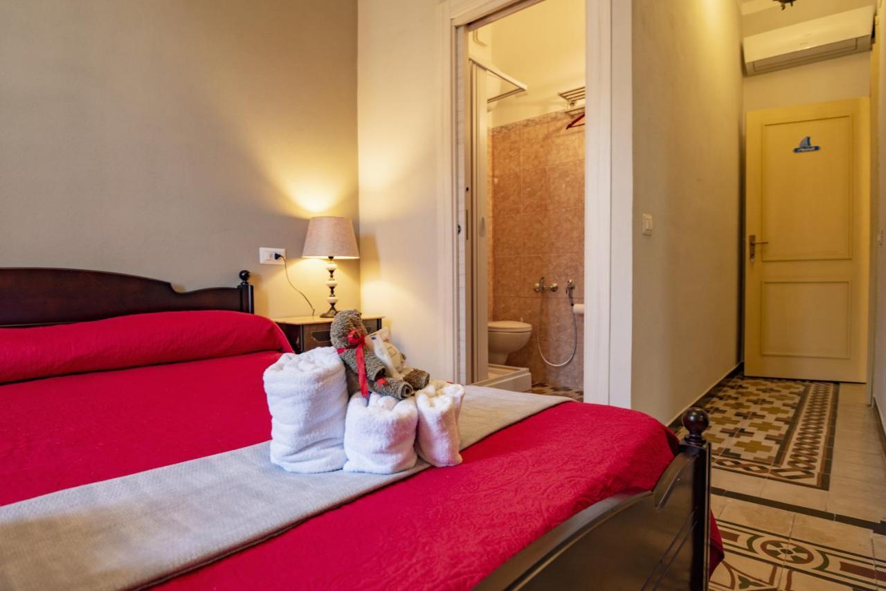 Domo Sa Barra Bed & Breakfast Sant'Antioco Exterior photo