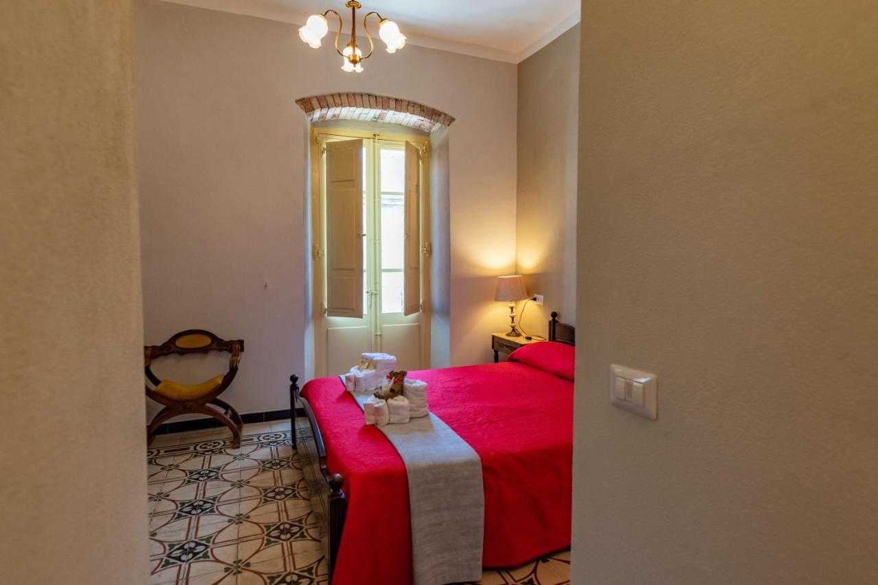 Domo Sa Barra Bed & Breakfast Sant'Antioco Exterior photo