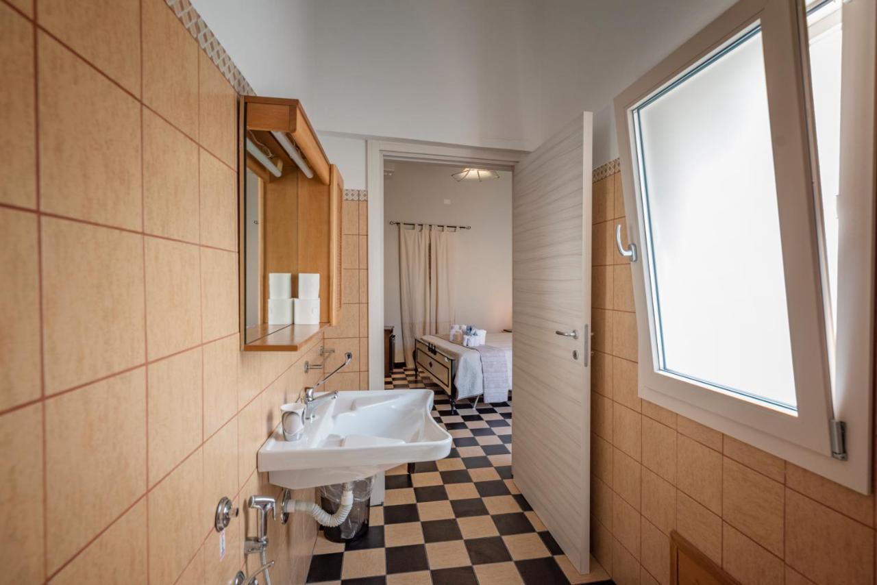 Domo Sa Barra Bed & Breakfast Sant'Antioco Exterior photo